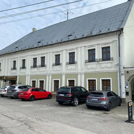 Kuria - Hotel Beckov