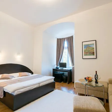 Kúria - Hotel