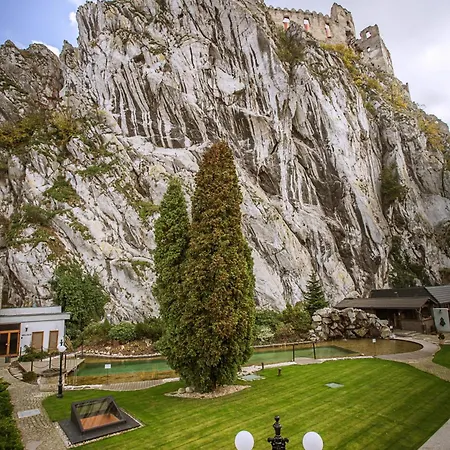 Kúria - Hotel Beckov