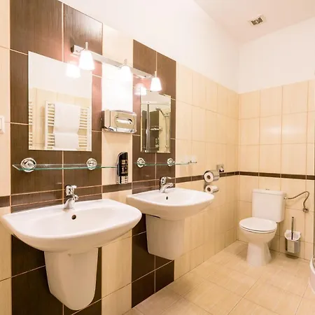 Kuria - Hotel Beckov